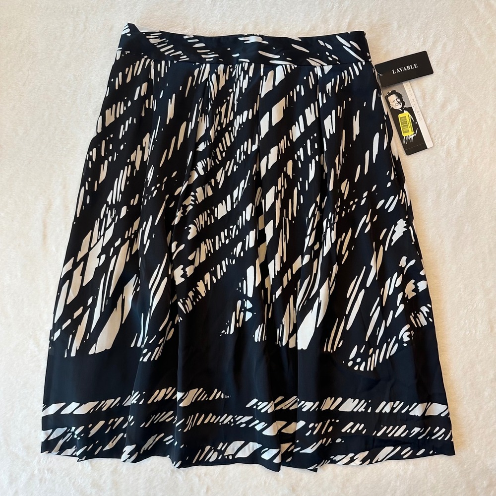 Peter Nygard‎ Black White Broken Diago Print Skirt Women's Size 8 NWT